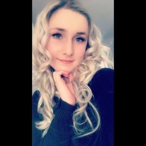 Meet your Posher, Alysha